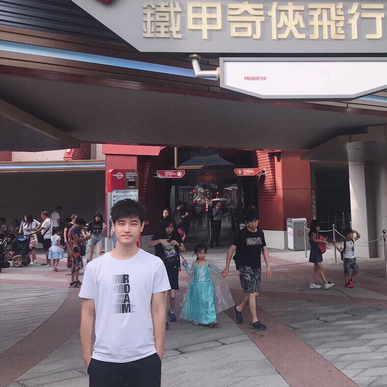 从容的睫毛膏