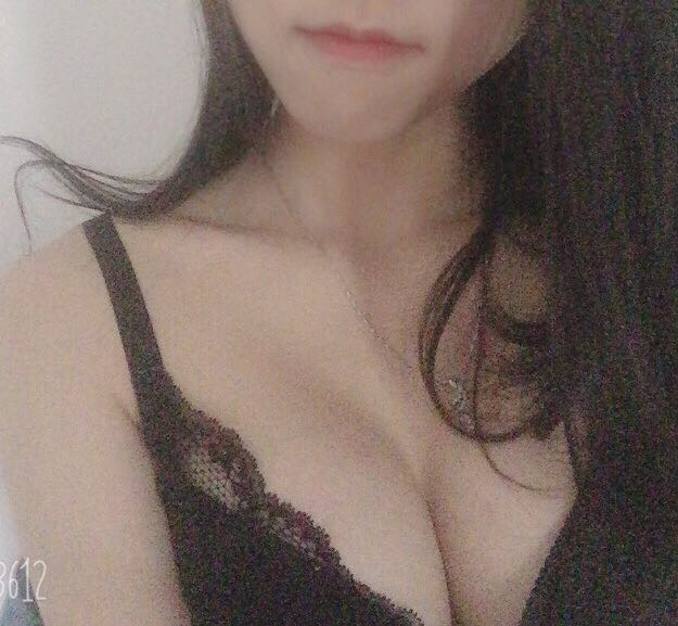 结实的水池